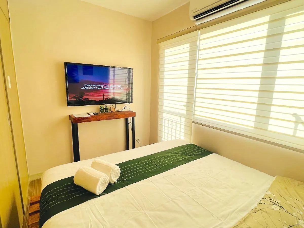 Sunset View W/ King Bednwi-Fi At Grace Res, Taguig Apartment Manila 0*,