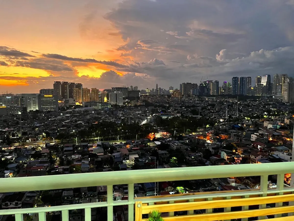 Sunset View W/ King Bednwi-Fi At Grace Res, Taguig Apartment Manila